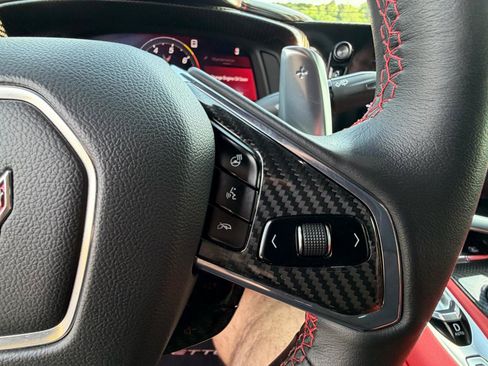 Used 2022 Chevrolet Corvette Stingray Preferred Cpe w/ Z51 Performance Package RWD image 20