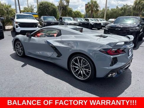 Used 2024 Chevrolet Corvette Stingray Premium Conv w/ Z51 Performance Package RWD image 4