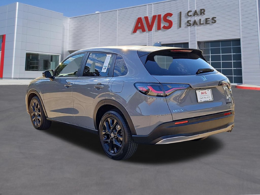 Used 2025 Honda HR-V Sport image 9