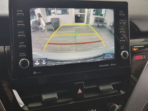 Used 2022 Toyota Camry XSE image 23