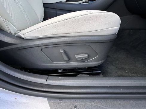 Used 2023 Hyundai Sonata Limited FWD image 13