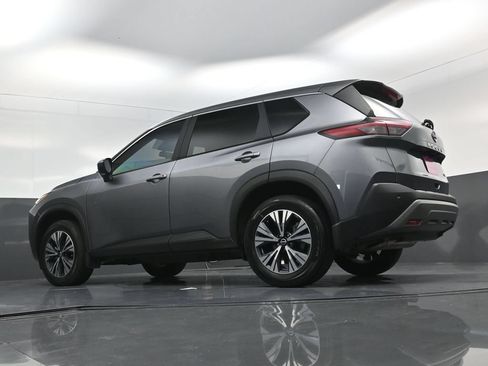 Used 2023 Nissan Rogue SV FWD image 19