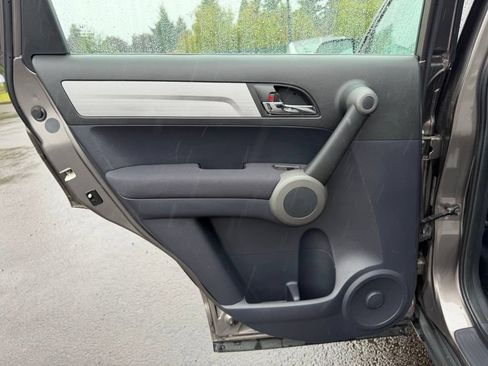 Used 2010 Honda CR-V LX image 28