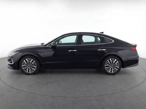 Used 2024 Nissan Altima 2.5 SV image 5