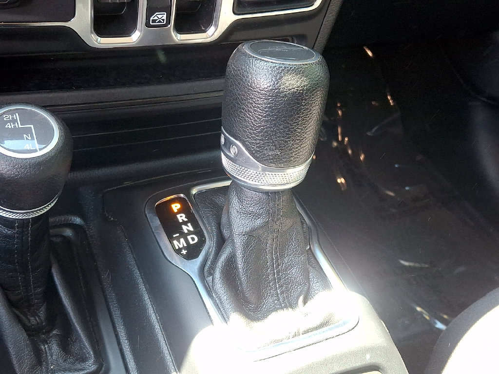 Used 2023 Jeep Gladiator Sport AWD/4WD image 14