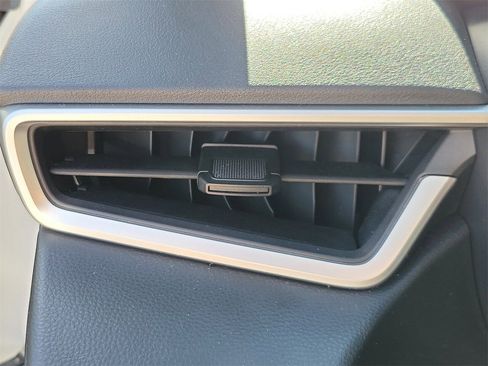 Used 2023 Toyota Corolla LE image 30