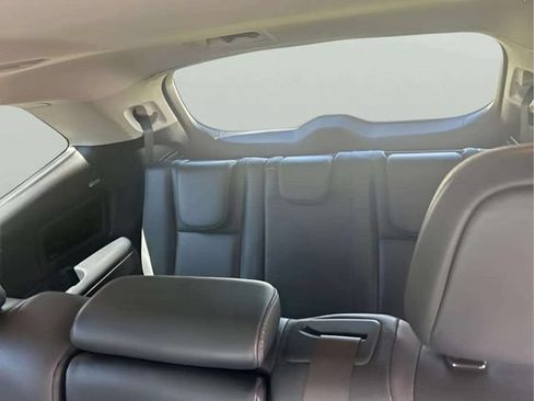 Used 2022 Subaru Ascent Limited AWD/4WD image 7