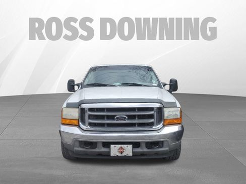Used 2001 Ford F250 image 2