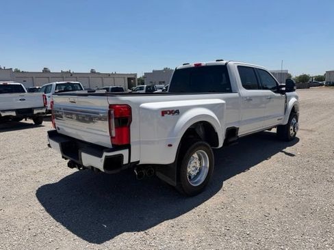 Used 2026 Ford F450 Platinum w/ Platinum Plus Package AWD/4WD image 4