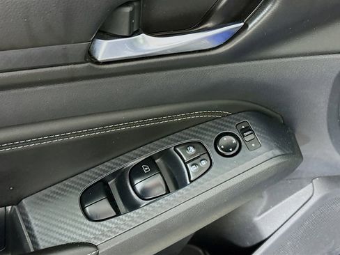 Used 2019 Nissan Altima 2.5 S FWD image 21