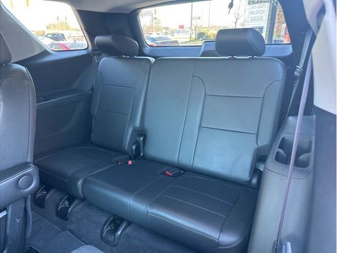 Used 2020 Chevrolet Traverse Premier w/ Redline Edition image 9