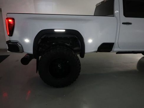 Used 2021 GMC Sierra 3500 4x4 Crew Cab w/ Gooseneck/5TH Wheel Package image 84