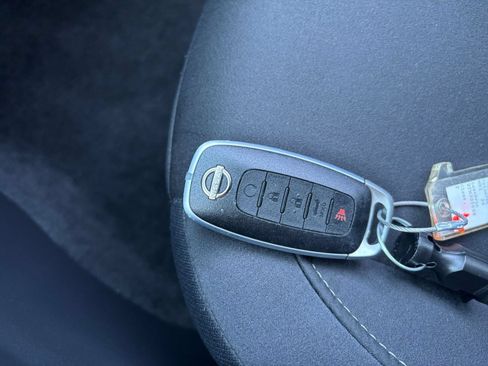 Used 2026 Nissan Altima 2.5 SV FWD image 24