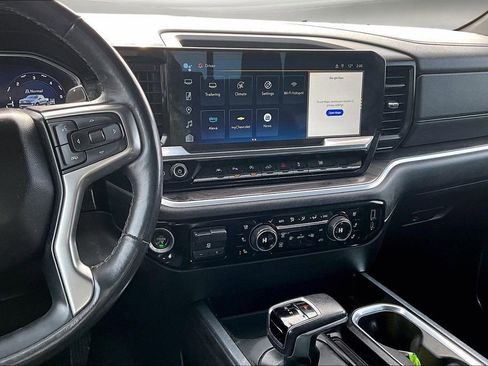 Used 2022 Chevrolet Silverado 1500 LTZ w/ LTZ Convenience Package II image 11