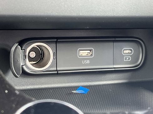 New 2026 Kia Seltos EX FWD image 28