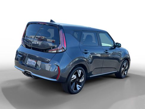 Used 2023 Kia Soul GT-Line FWD image 5