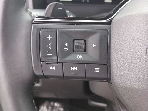 Certified 2025 Nissan Rogue SL w/ SL Premium Package FWD image 20