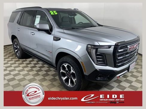Used 2025 GMC Yukon AT4 w/ AT4 Premium Package image 1