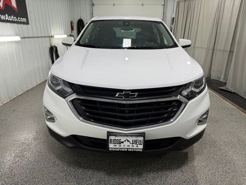 Used 2020 Chevrolet Equinox LT w/ Driver Convenience Package AWD/4WD image 2