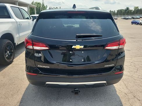 Used 2024 Chevrolet Equinox Premier FWD image 4