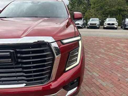 Used 2026 GMC Yukon Elevation w/ Elevation Premium Package AWD/4WD image 23