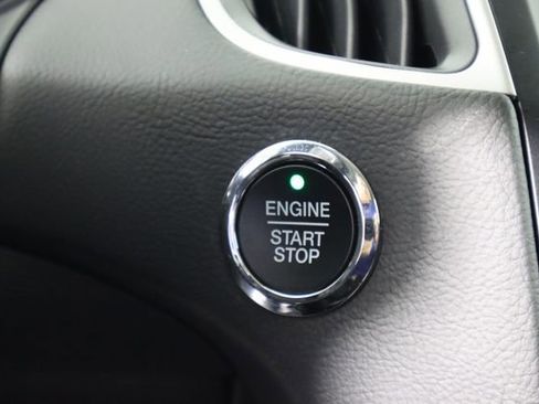 Used 2024 Ford Edge SEL w/ Convenience Package image 35