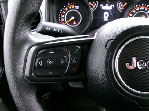 New 2026 Jeep Gladiator Sport image 11