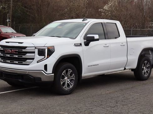 New 2026 GMC Sierra 1500 SLE w/ Max Trailering Package RWD image 2