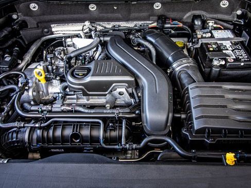 New 2026 Volkswagen Taos S image 22