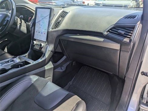 Certified 2022 Ford Edge ST w/ Equipment Group 401A image 30