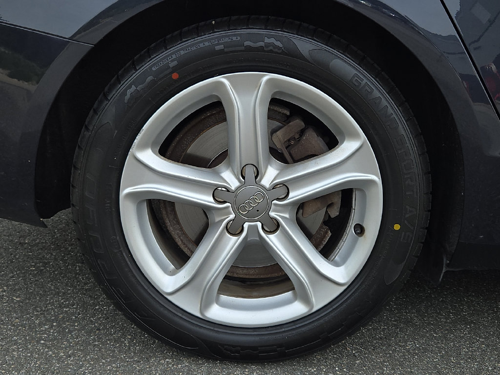 Used 2013 Audi A4 2.0T Premium w/ Convenience Pkg AWD/4WD image 9