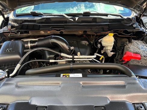 Used 2015 RAM 1500 Express image 45