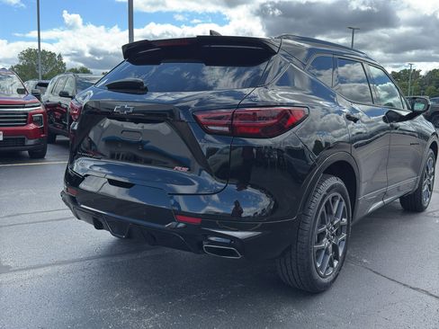 Certified 2023 Chevrolet Blazer RS image 5