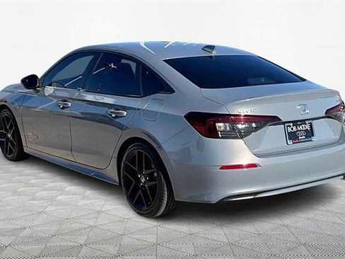 Used 2025 Honda Civic Sport image 12