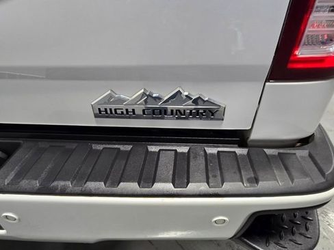 Used 2017 Chevrolet Silverado 1500 High Country image 37