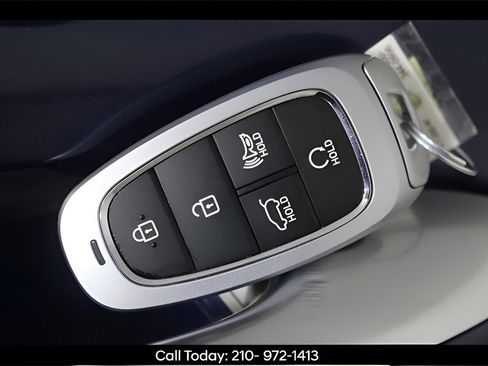 Used 2021 Hyundai Santa Fe SEL w/ Convenience + Premium Package image 11