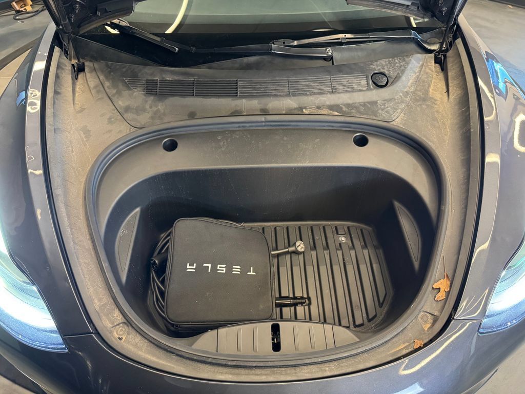 Used 2022 Tesla Model 3 Performance AWD/4WD image 20
