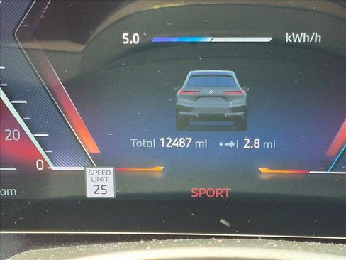Used 2024 BMW iX xDrive50 w/ Premium Package AWD/4WD image 3