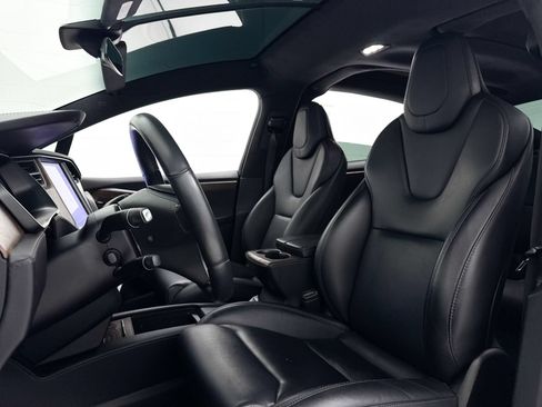 Used 2019 Tesla Model X Long Range AWD/4WD image 17