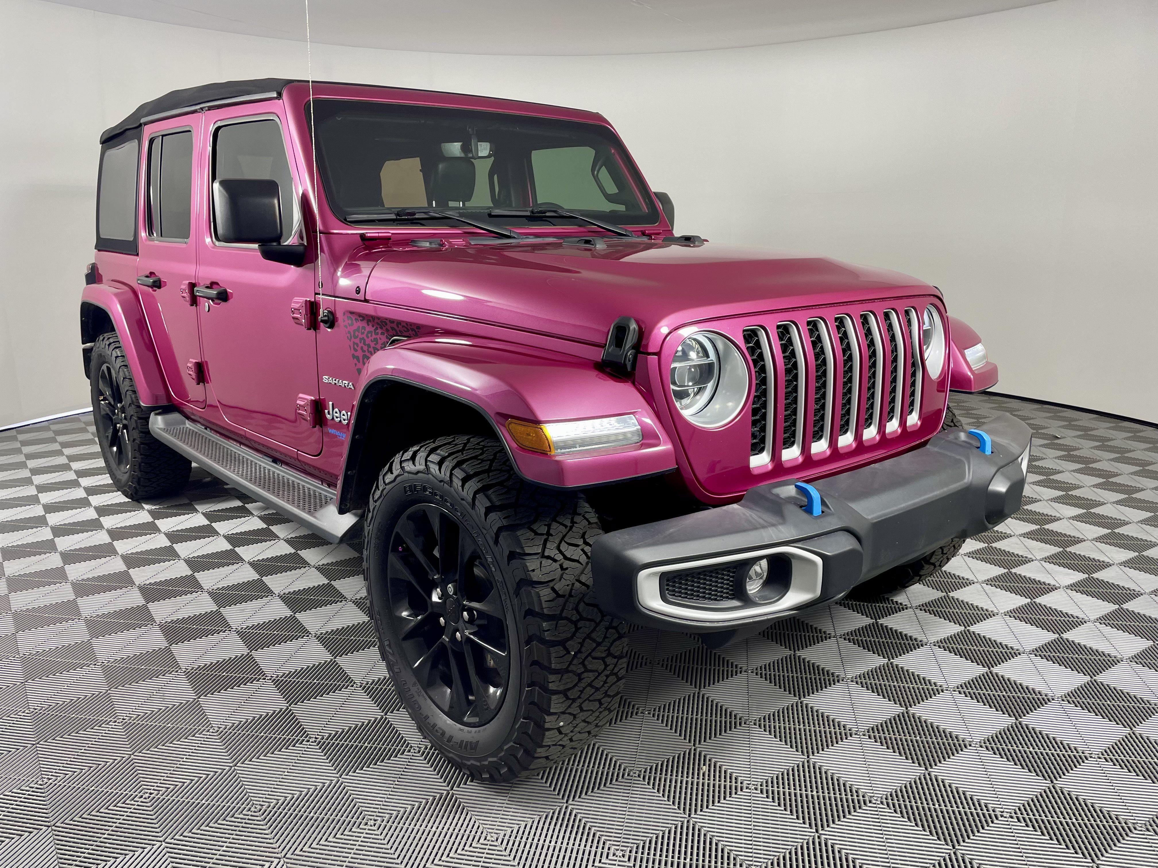 Certified 2022 Jeep Wrangler Unlimited Sahara w/ Safety Group AWD/4WD image 6