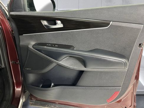 Used 2019 Kia Sorento EX w/ EX Touring Package image 15