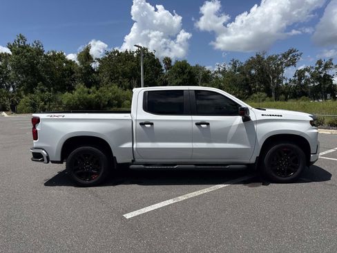 Used 2021 Chevrolet Silverado 1500 RST w/ Redline Edition AWD/4WD image 2
