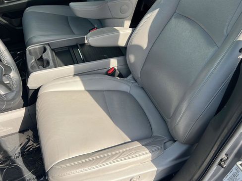 Used 2019 Honda Odyssey EX-L image 31