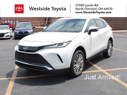 Used 2021 Toyota Venza XLE w/ Softex Package