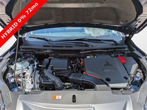 New 2025 Mitsubishi Outlander SEL image 10