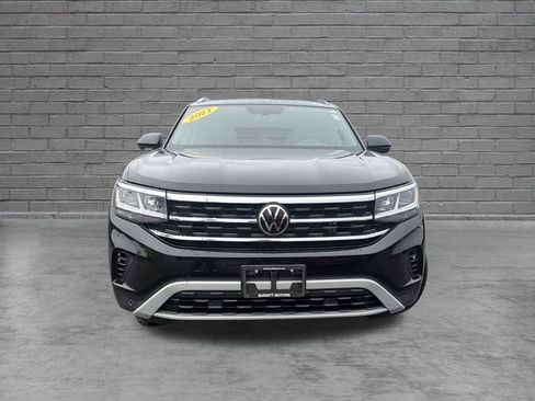 Used 2021 Volkswagen Atlas Cross Sport SE w/ Panoramic Sunroof Package AWD/4WD image 2