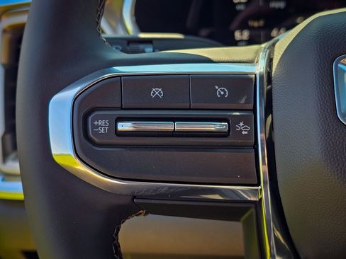 New 2026 GMC Canyon Denali AWD/4WD image 21