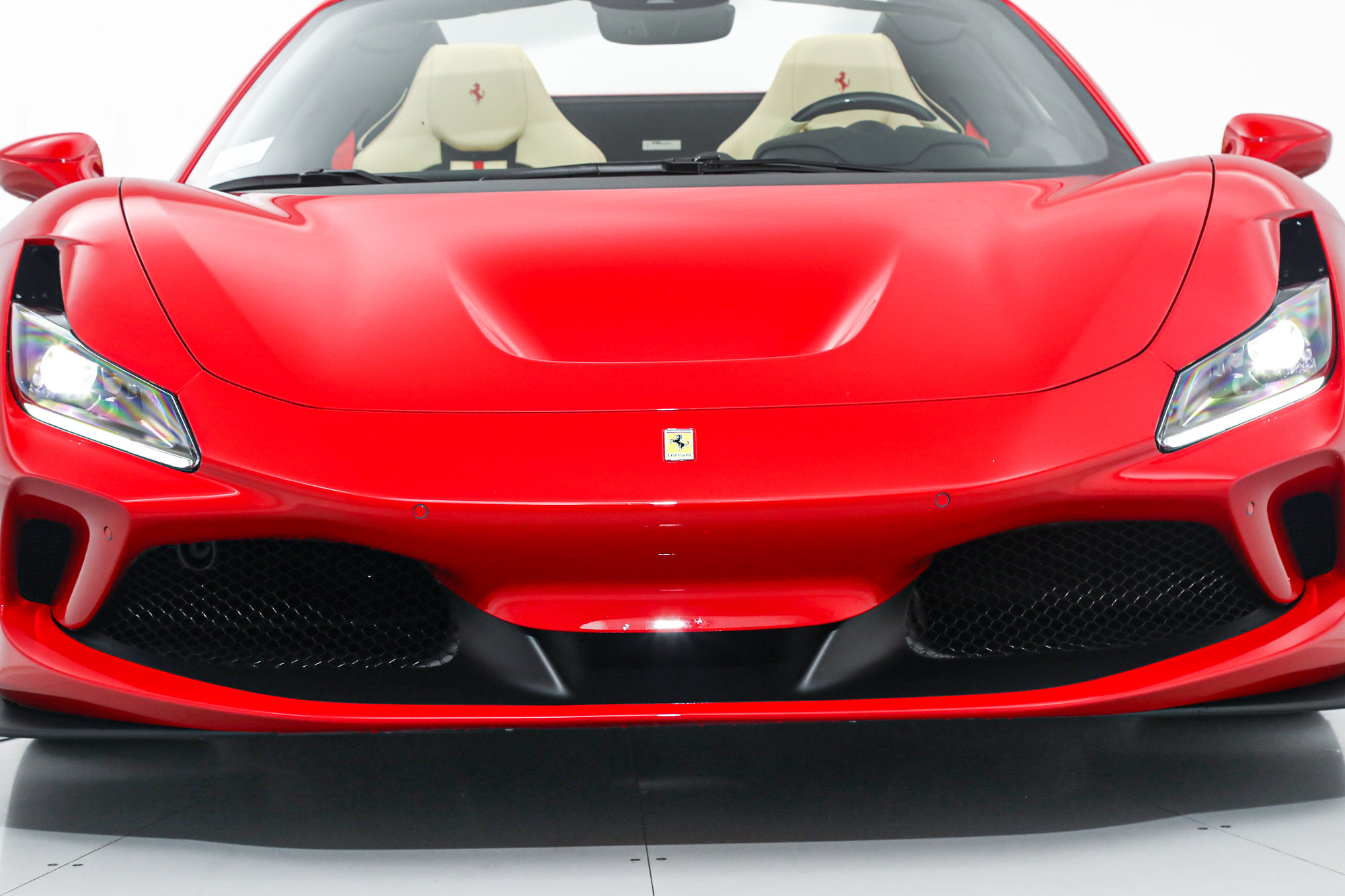 Certified 2022 Ferrari F8 Tributo RWD image 14