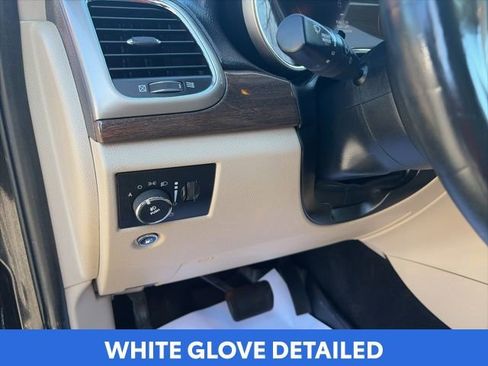 Used 2014 Jeep Grand Cherokee Laredo w/ Quick Order Package 23E AWD/4WD image 10