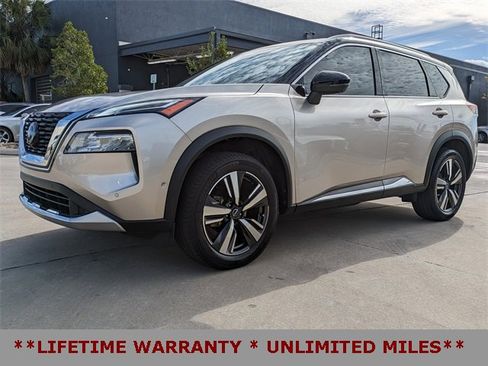 Used 2023 Nissan Rogue Platinum w/ Platinum Premium Package image 10